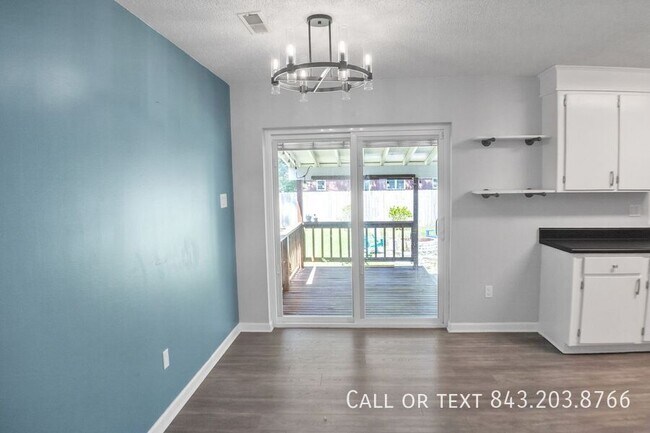 Building Photo - 227 Jean Wells Dr