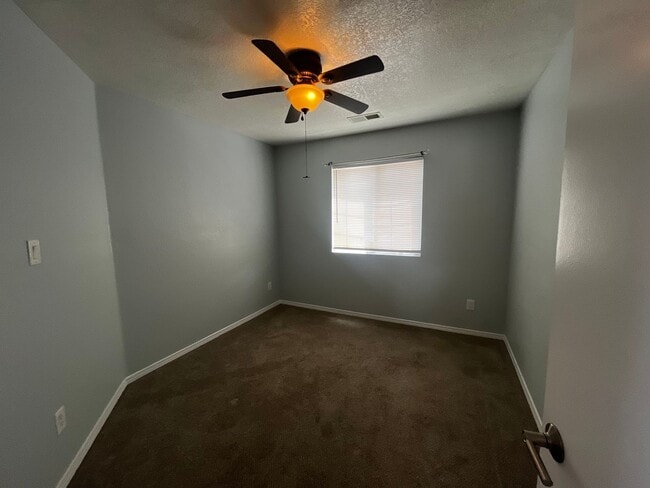 Building Photo - COMING SOON! Charming 2 Bedroom 2 Bathroom...