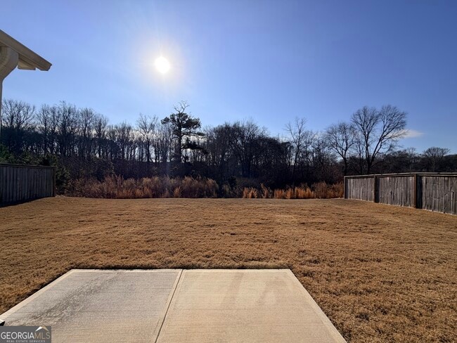 Building Photo - 3283 Lowell Rd