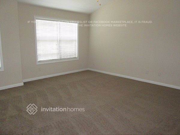 Building Photo - 6872 Grand Hickory Dr