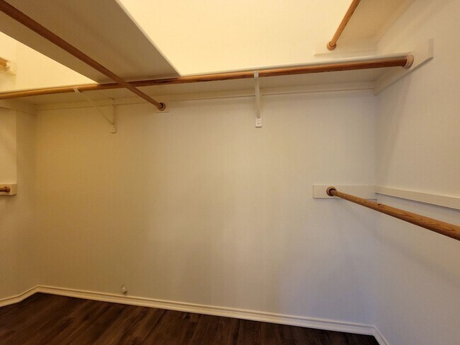 Building Photo - 722 Minturn Ln