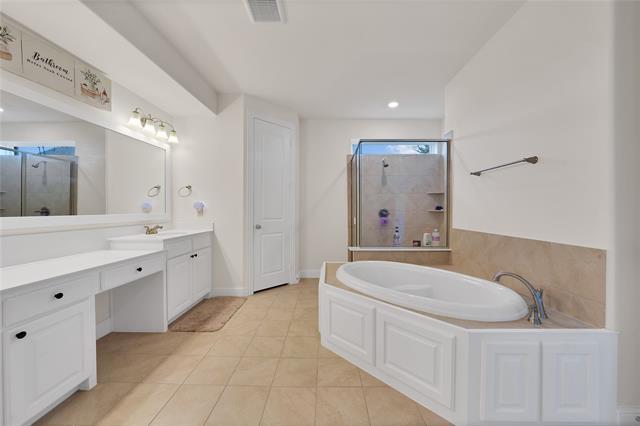 Building Photo - 7117 Prairieside Trl