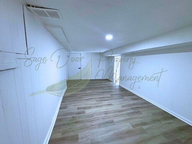 Building Photo - BEAUTIFUL HOME IN KANSAS CITY KANSAS