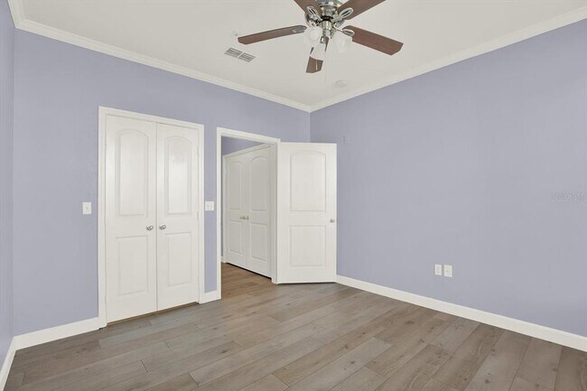 Building Photo - 4221 W Spruce St