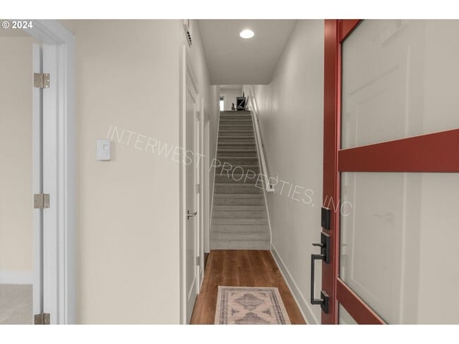 Building Photo - BEAUTIFUL NEWER CONSTRUCTION 4 BD HOME W/2 CAR GARAGE, W/D IN UNIT, AND MORE!