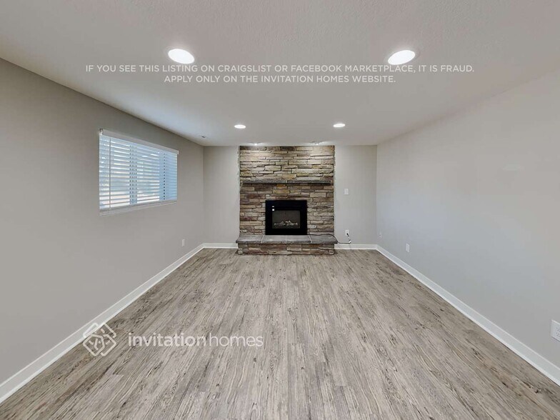 Building Photo - 6810 Narrow Gauge St