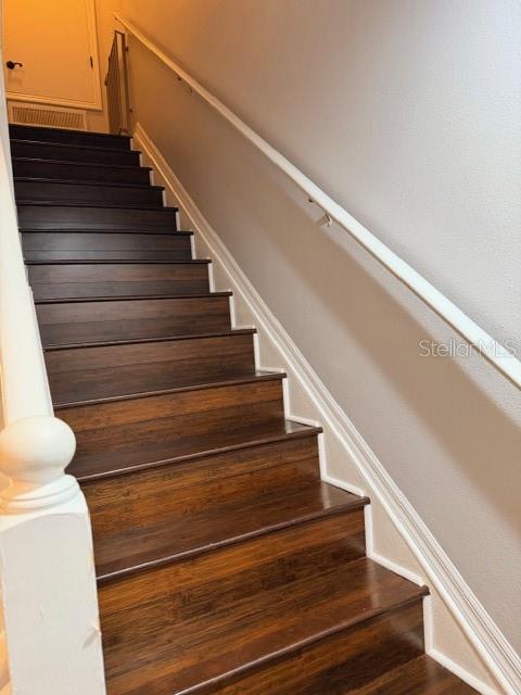 Building Photo - 6760 Lake Rochester Ln