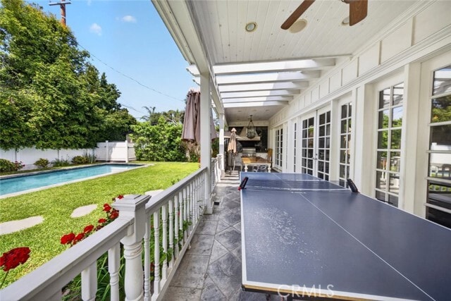 Building Photo - 4533 Farmdale Ave