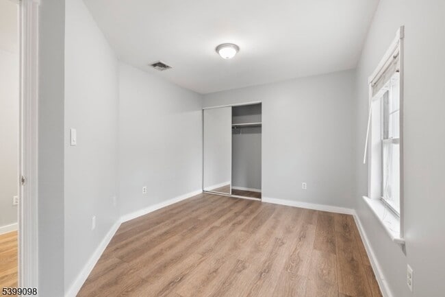 Building Photo - 21 Personette St