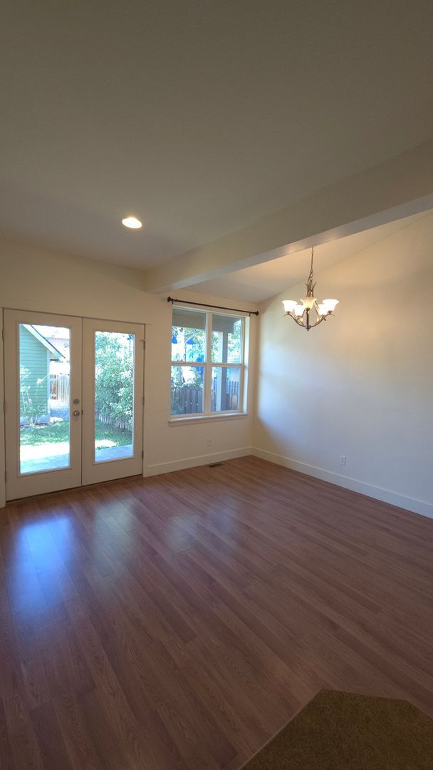 Building Photo - 4251COV