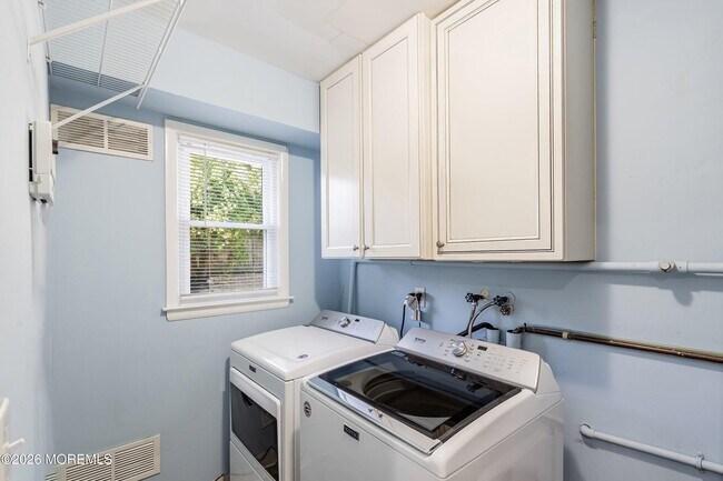 Building Photo - 15 Bristlecone Dr
