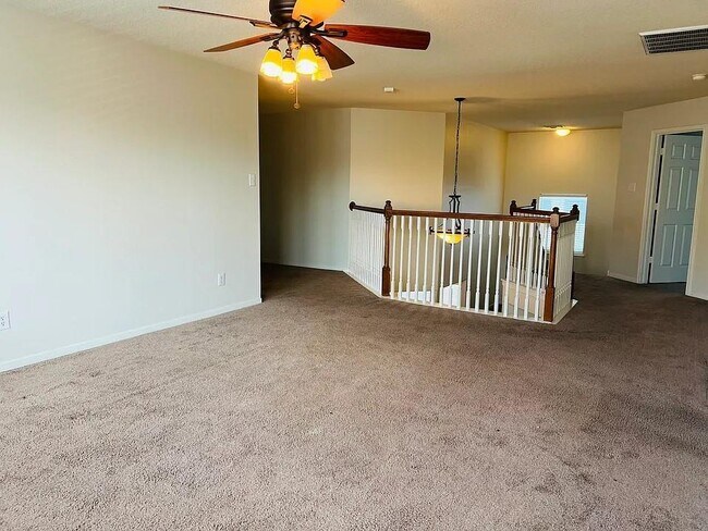 Building Photo - 15107 Magnoliabough Pl
