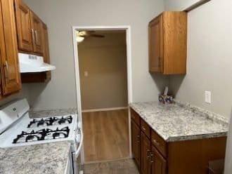 Building Photo - 7 4th St