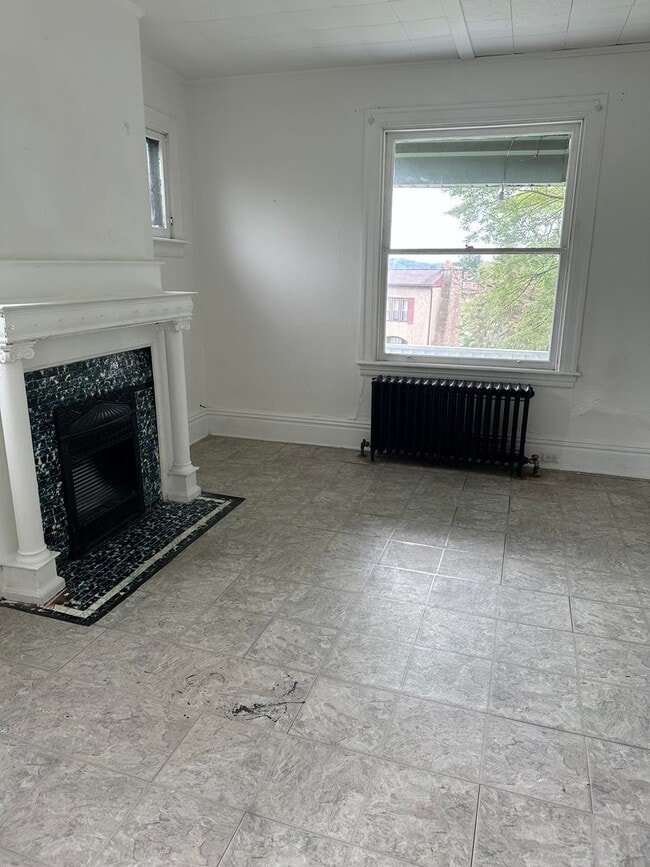 Building Photo - 1405 Belleview Blvd