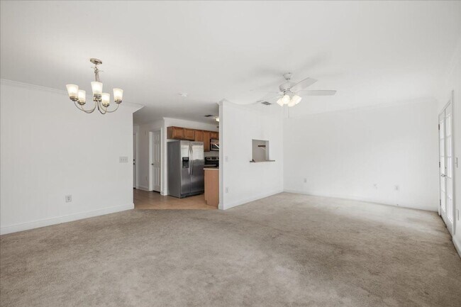 Building Photo - 606 Wingspan Way