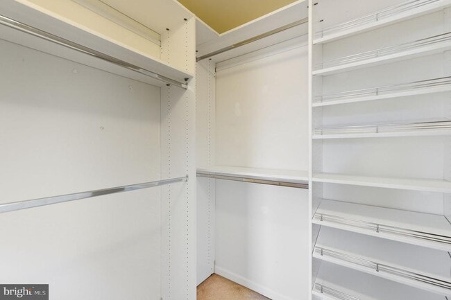 Building Photo - 21369 Sawyer Square