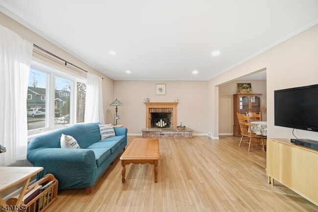 Building Photo - 58 Dogwood Rd