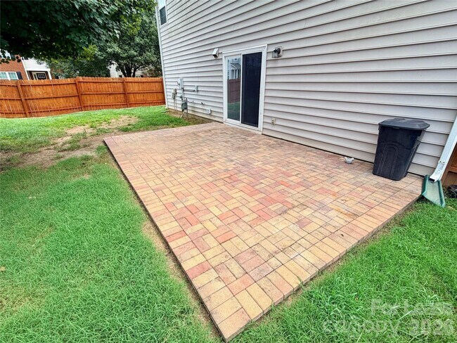 Building Photo - 14624 Devin Allen Dr