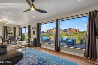 Building Photo - Spectacular, Panoramic Red Rock Views in West Sedona