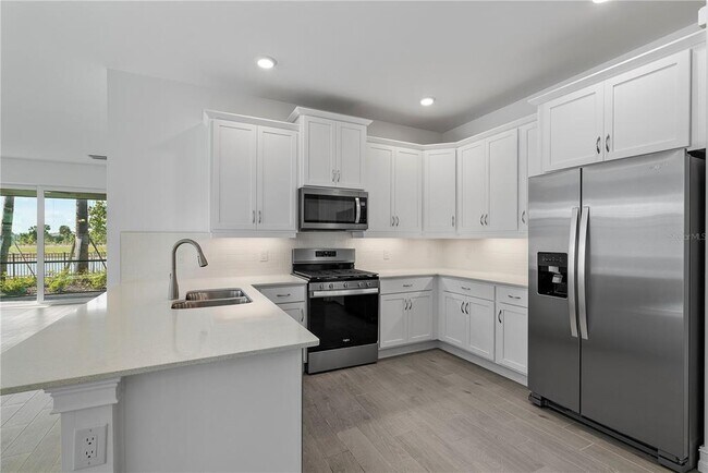 Building Photo - 43847 Blue Heron Ln