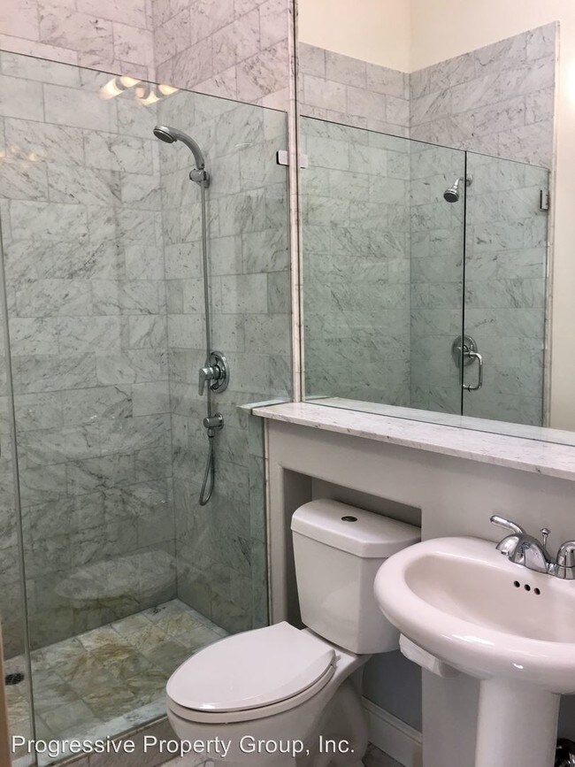 Building Photo - 2 br, 2 bath House - 3930 17th Street