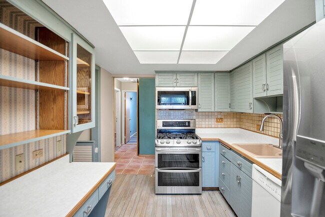 Building Photo - 1101 Sausalito Ct