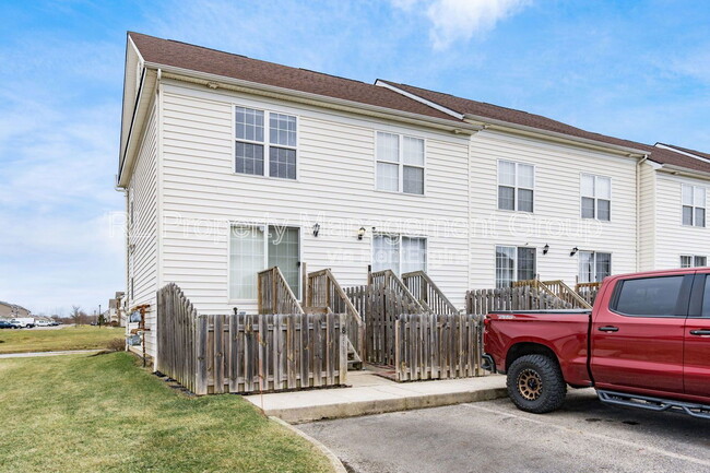 Building Photo - 4820 Annual Dr