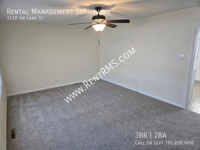 Building Photo - 3130 SW Lane St