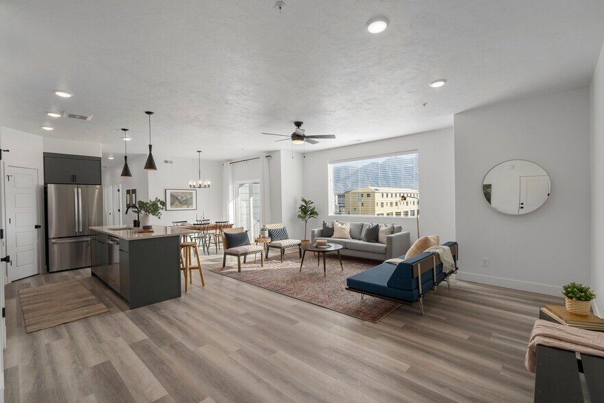 Building Photo - 529 S 1020 W