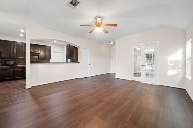 Building Photo - 3027 Lockeridge Village Dr