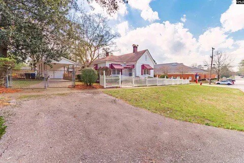 Building Photo - 1301 Ashley St