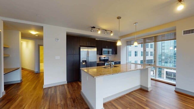 Building Photo - 121 Seaport Blvd