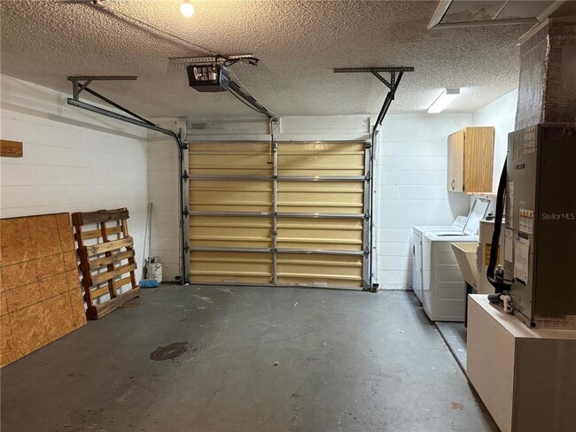 Building Photo - 626 Third Ave