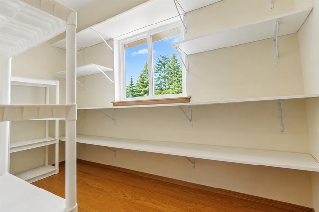 Building Photo - PNW Paradise, Rental Belfair Beauty