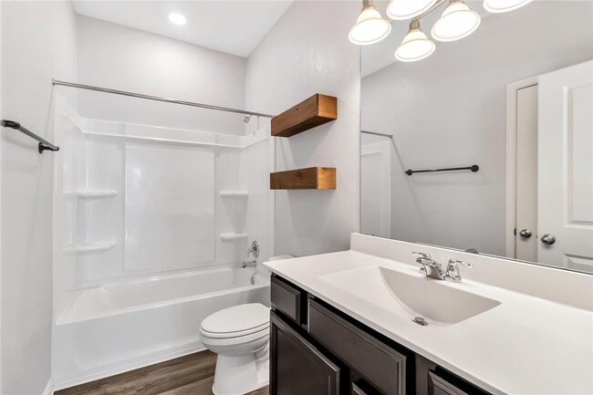 Building Photo - 105 Bell Rings Dr