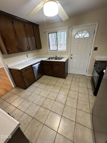 Building Photo - 3316 Baugh St