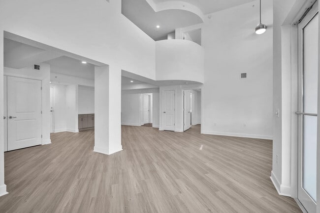 Building Photo - 4515 Main St