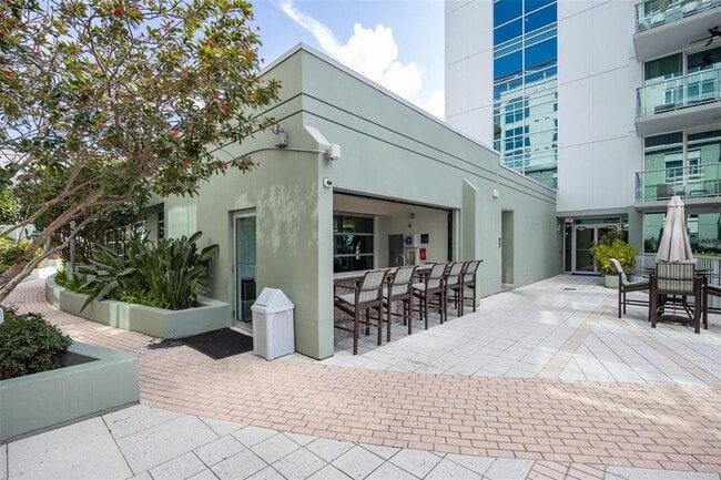 Building Photo - 111 N 12th St