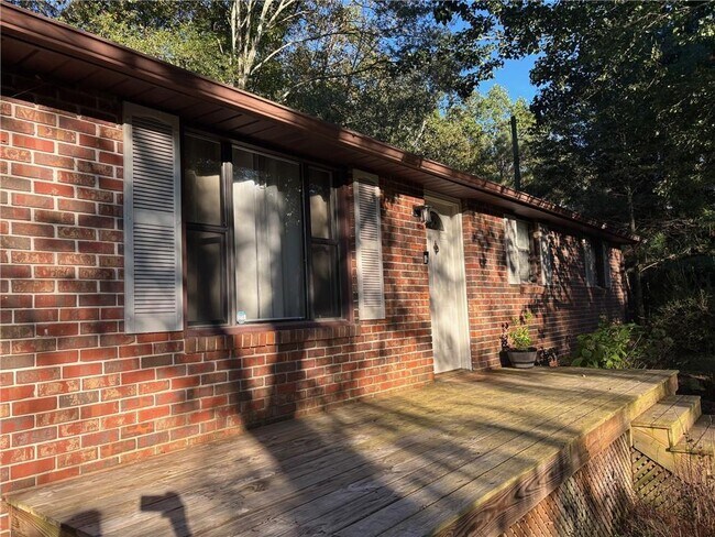 Building Photo - 209 Evans Cook Ct