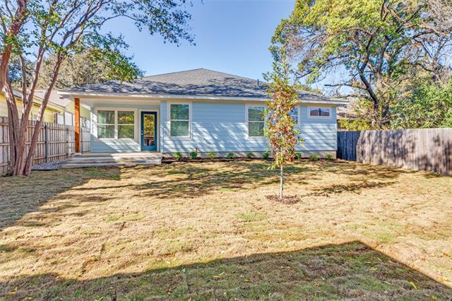 Building Photo - 3233 Sandage Ave