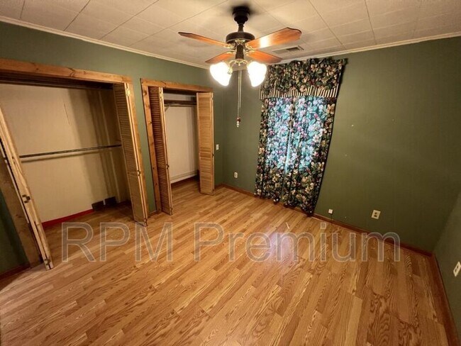 Building Photo - 4429 39th St