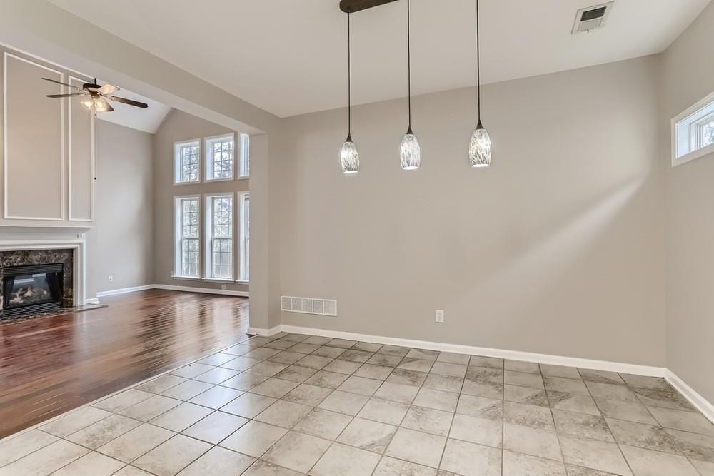 Building Photo - 2605 Gateview Ct