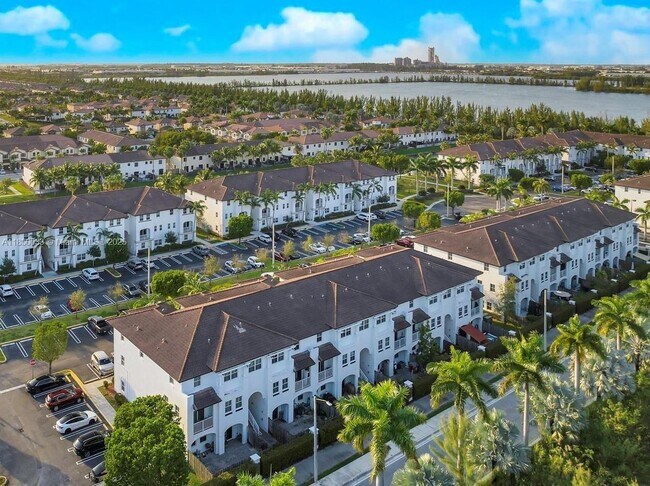 Building Photo - 8800 NW 97th Ave