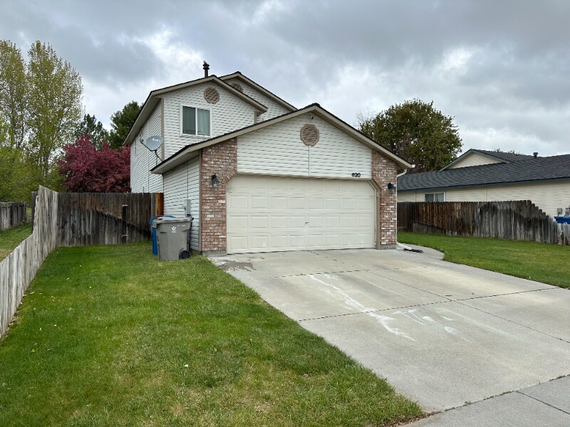 Building Photo - 620 Teton Dr