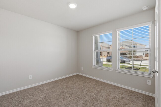 Building Photo - 1200 Canton Dr