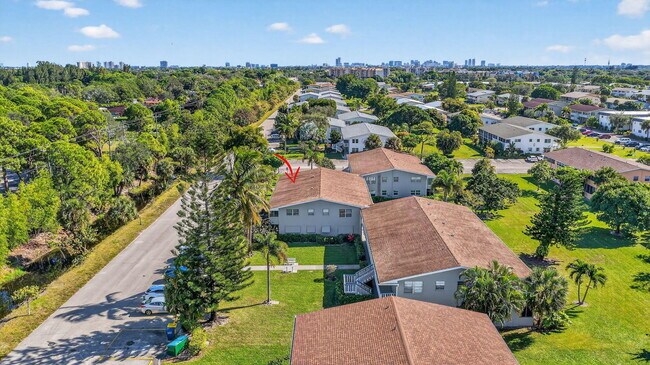 Building Photo - 378 Sheffield P