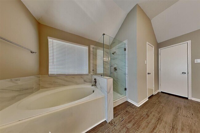 Building Photo - 14511 Cypress Falls Dr