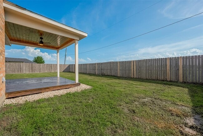 Building Photo - 9631 Highland Pointe Dr