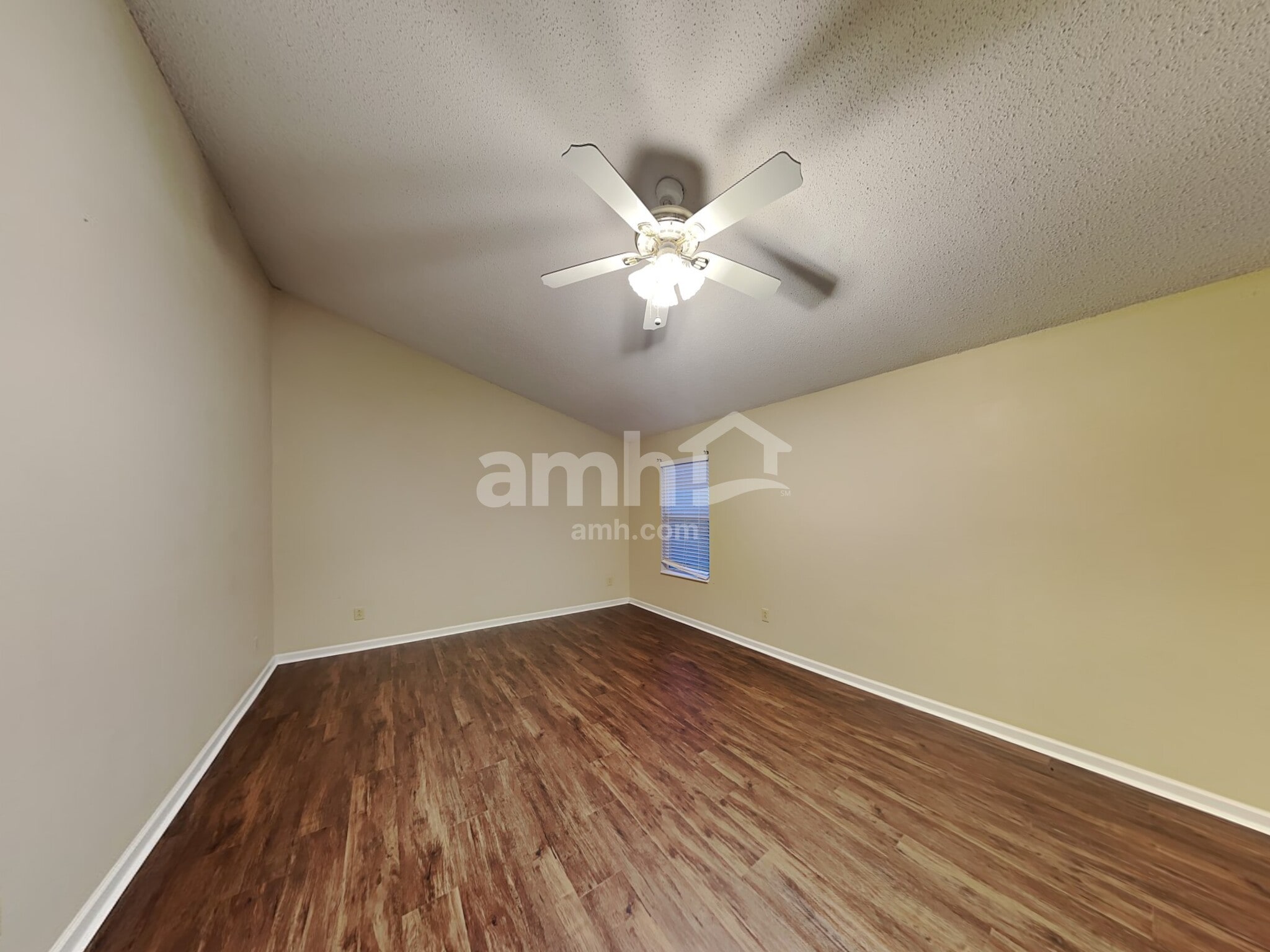 Building Photo - 607 West St