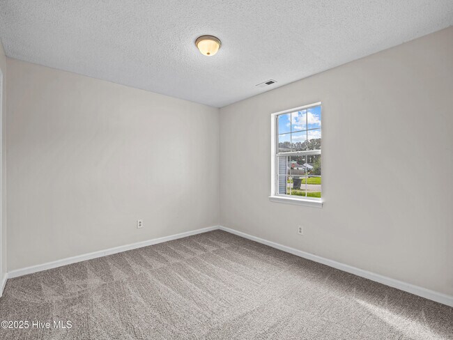 Building Photo - 3002 E Windgate Ct